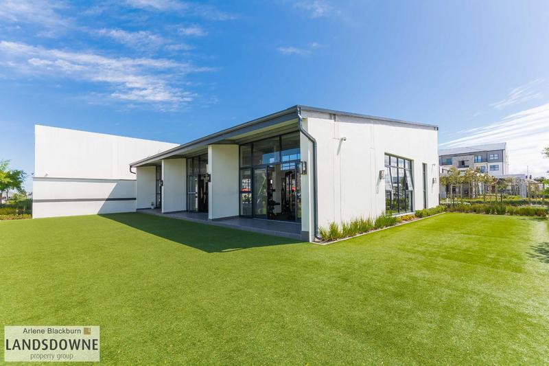 To Let 1 Bedroom Property for Rent in Sandown Western Cape